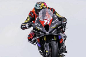 Storm Stacey prêt pour la confrontation avec le vainqueur du TT Dean Harrison à Oliver's Mount