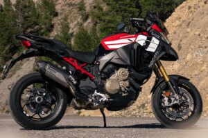 La Ducati Multistrada V4 Pikes Peak fait peau neuve inspirée du MotoGP