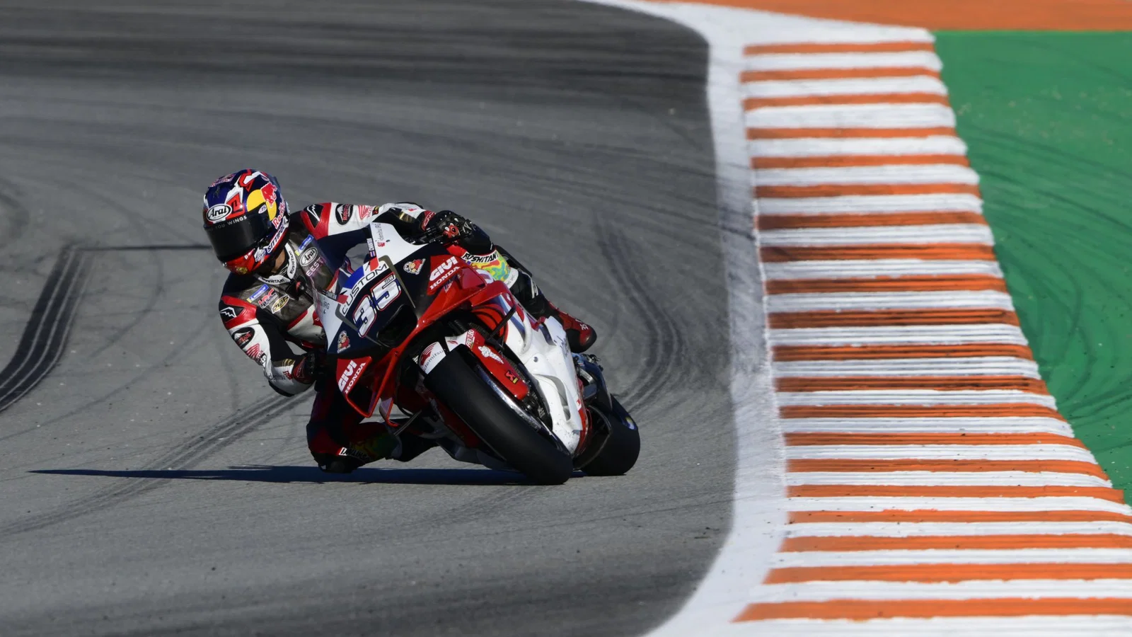 Somkiat Chantra to make MotoGP return in place of Joan Mir. Photo credit: Gold and Goose.