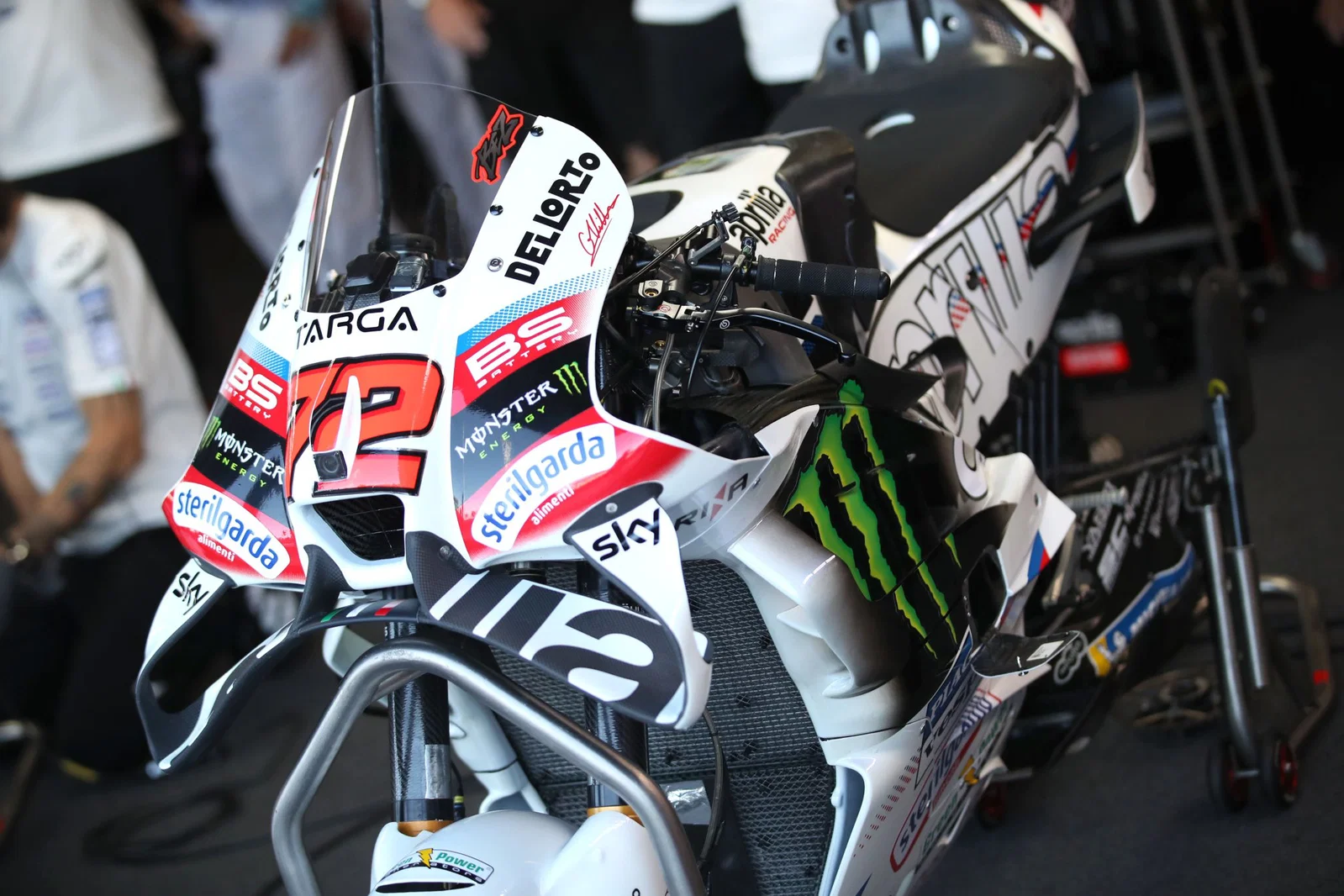 Pack aéro avant Aprilia. Crédit : Or et Oie.