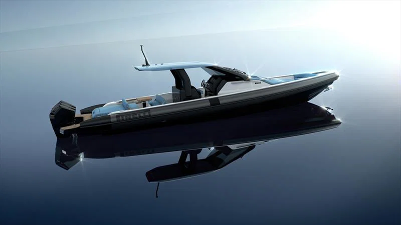 Un Pirelli 44 Maxi Rib standard