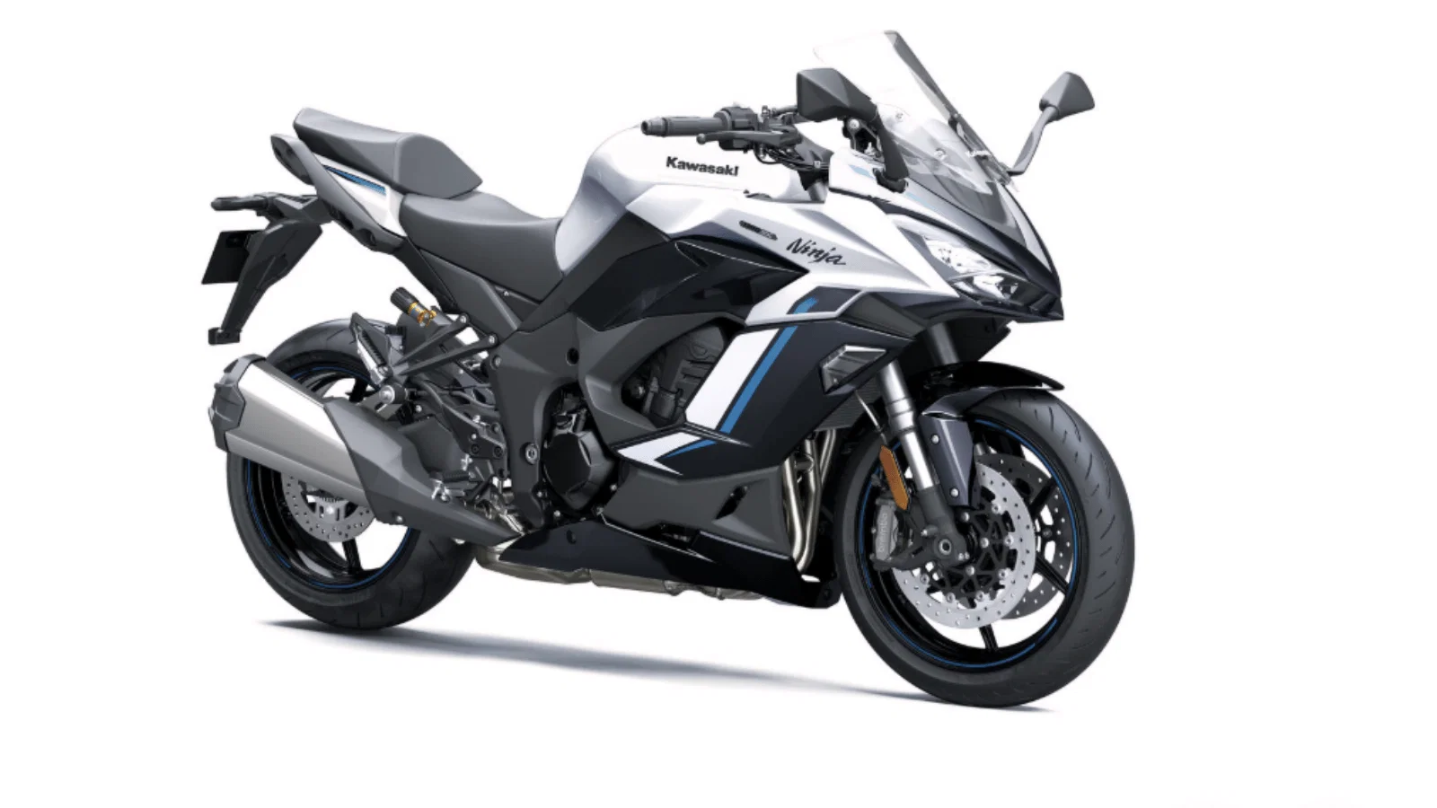 Kawasaki reveals new colours across Ninja 1100SX and Versys 1100 models. Credit: Kawasaki.