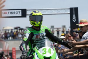 Kawasaki réalise une grande première dans le Championnat du Monde Sportbike