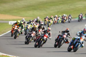 La BMW F900 R Cup récompensera les participants de 2027 avec une réduction de 500 £