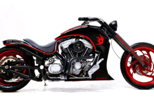 La moto Sega « Dark Rider » explose le prix des enchères au profit de la fondation Luca Guintoli