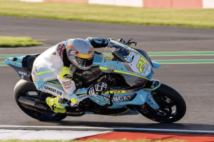 Le vainqueur de la course BSB se retrouve sans course pour 2027 après le retrait soudain de son équipe